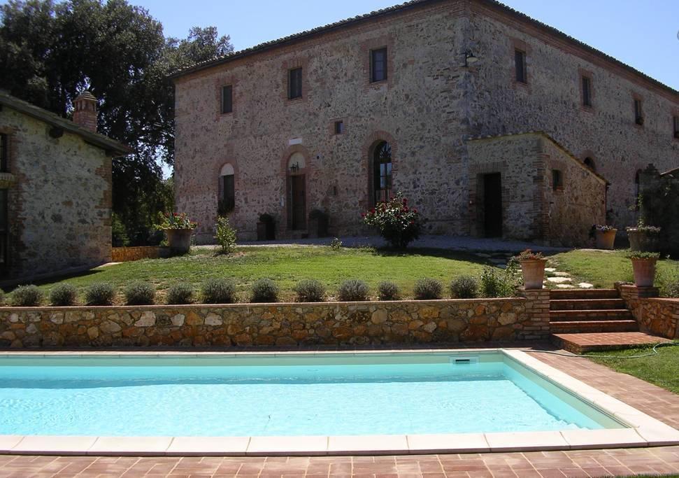 Agriturismo Tre Madonne Monteriggioni Oda fotoğraf